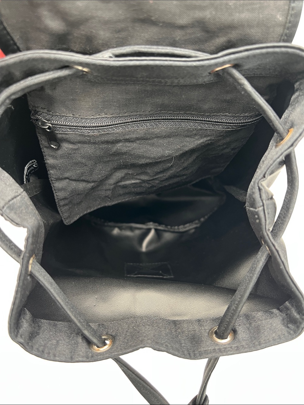 Vintage Warner Bros. Studio Store Black Tweety Bird Embroidered Mini Backpack - Picture 11 of 13